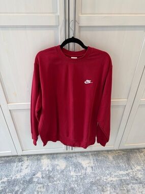 Nike Men's Crew Sweatshirt in Burgundy with White Logo